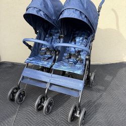 Double Stroller/ Baby Gap Double Stroller/ Kids/ Twins/ Baby/ Travel/ Stroller/ BabyGap/ Walking
