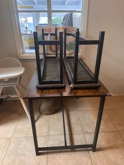 Industrial Dining Table with 2 Benches – Damaged Seats