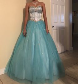 Sweet 16/Quinceañera Dress