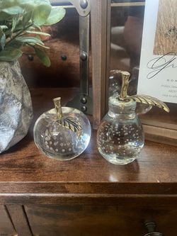 Paper weights