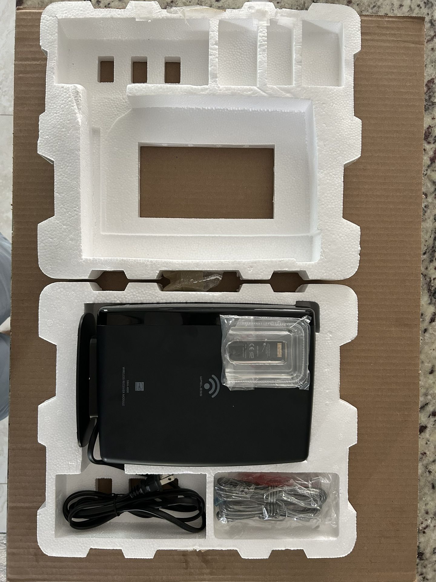 SAMSUNG #SWA-4000 Wireless Receiver Module with #AH81-04177J Wireless Card with Two Cables. Like NEW!!