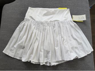Women’s Woven Skort