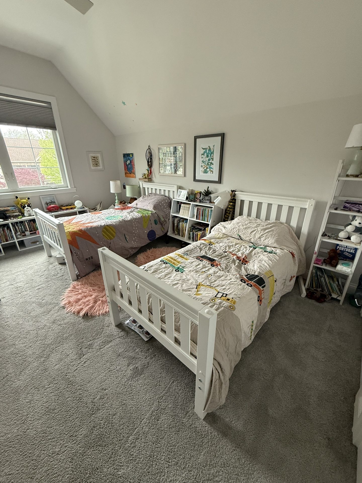 Beautiful White Solid Wood Twin / Kids Bed FRAMES ONLY: Like New! — $150 for 1 Or $200 For Both