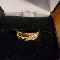 Men's Wedding Ring. Size 10