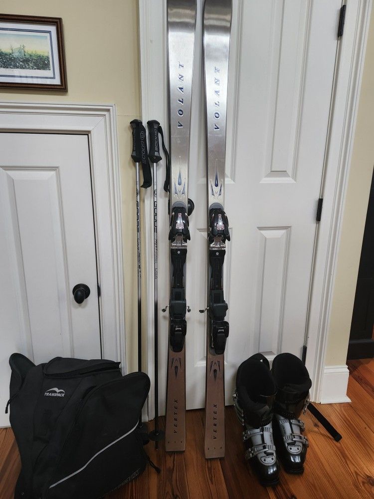 Skis Poles Bindings and Boots with Carrying Case