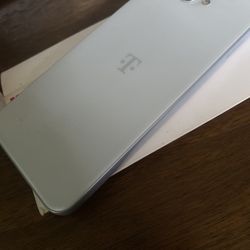 Revvol 8 128 Gb Tmobil 