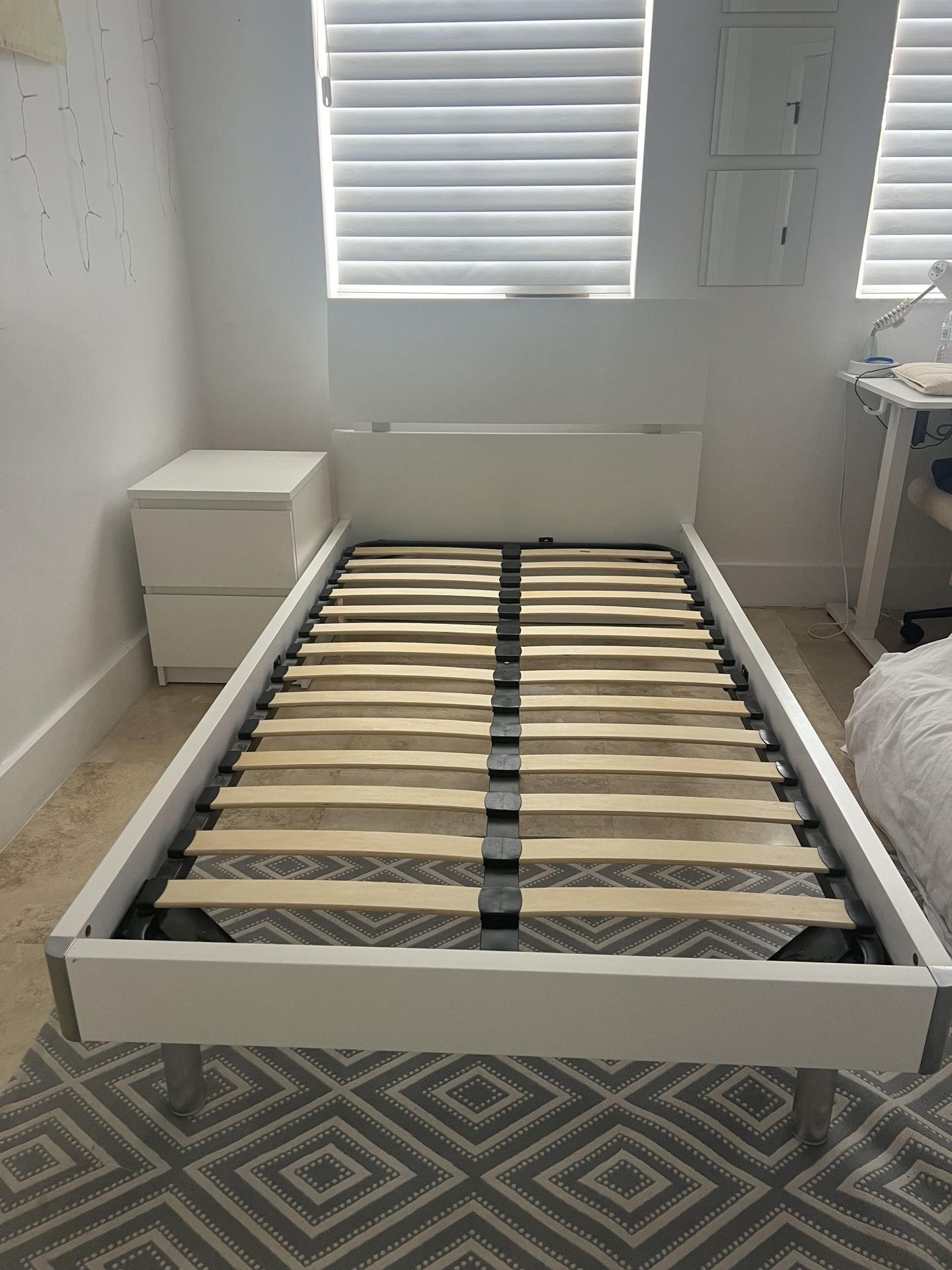 Twin Bed Frame And End Table