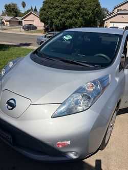 Nissan Leaf Electric Car – Silver