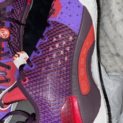 Kyrie Irving  Anta Shockwave 5s 