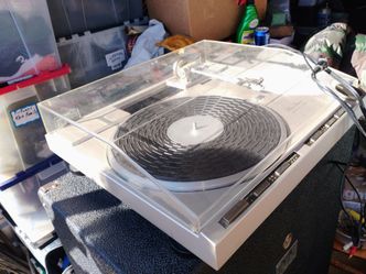 Phase linear 8000 series two linear turntable record player