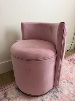 Pink Velvet Swivel Accent Chair