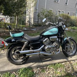 1994 Honda Magna