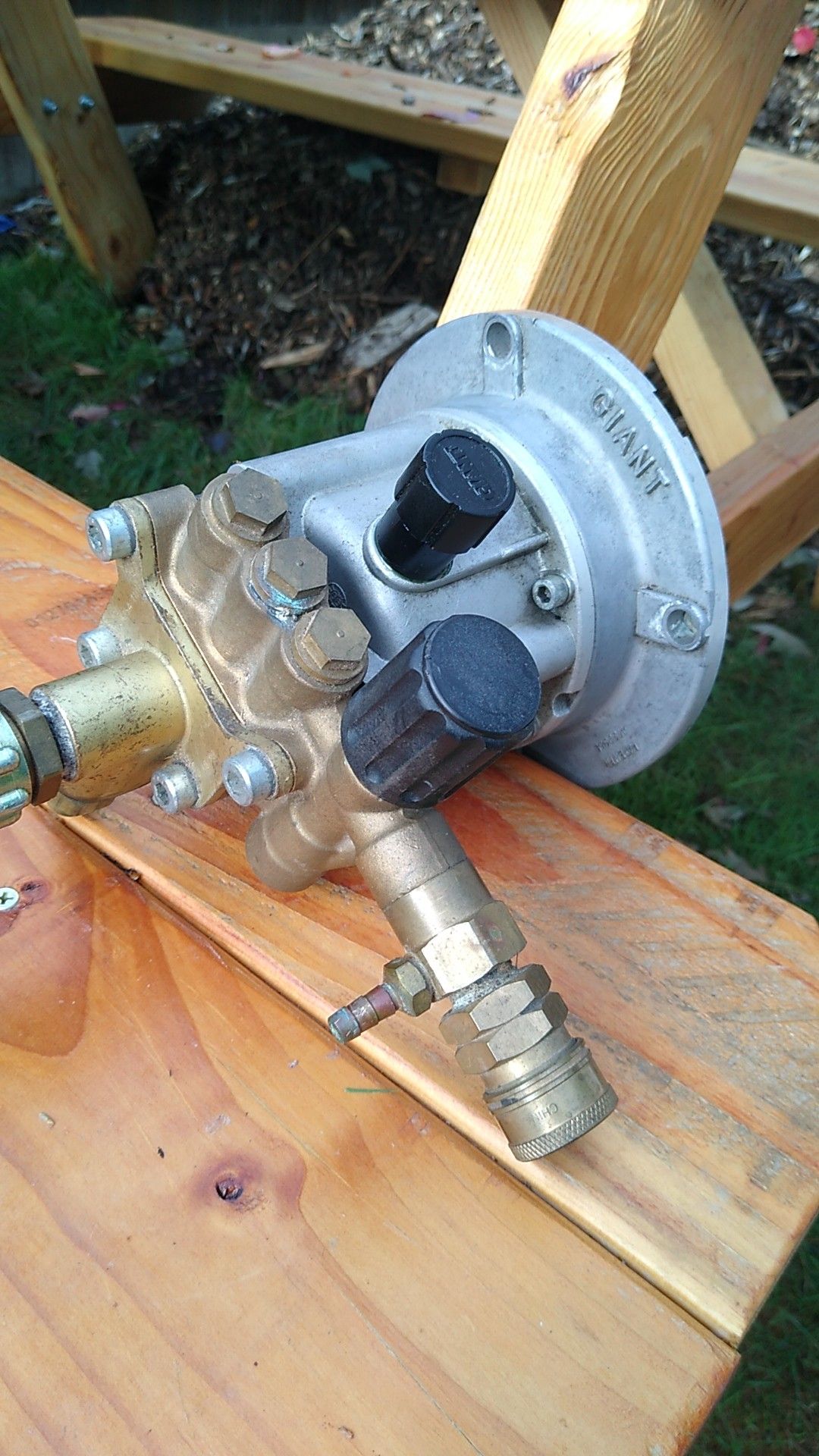 Pressure washer pump GIANT .GX SERIES for Sale in Newberg, OR OfferUp