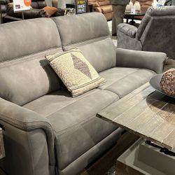 💥Next-Gen - Power Reclining Sofa

💥👈Financing Available Only $10 Down Payment🥳