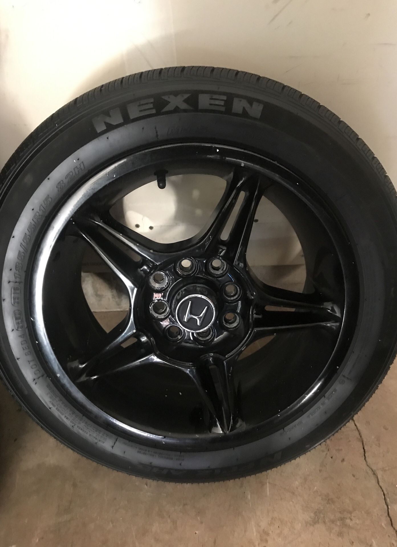 Clean 15’s Honda Civic rims universal 4 lug
