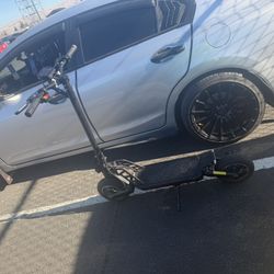 Selling Electric Scooter