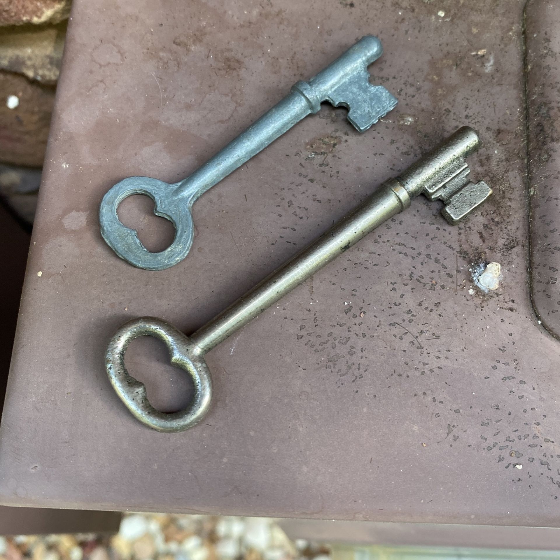 Old Skelton Keys 5 Each