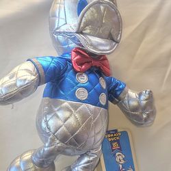 Disney store Donald Duck 85  special Edition