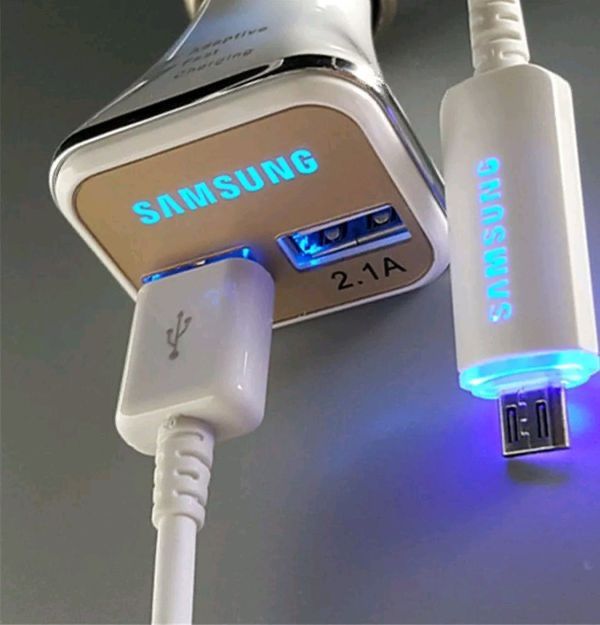 New Samsung dual fast charger can charge iPhone 📱 and android and charges cameras 📸 and laptop 💻 give me a offer