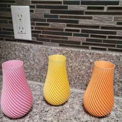 NEW 3D FLOWER VASES