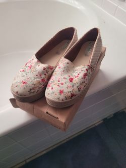 Slip on shoes