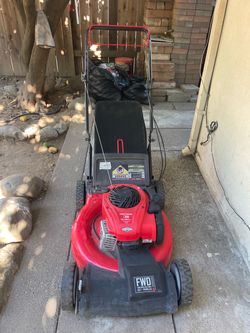 Craftsman FWD Self-Propelled Gas Lawn Mower