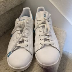 Adidas Stan Smith men’s size 9 white & light blue