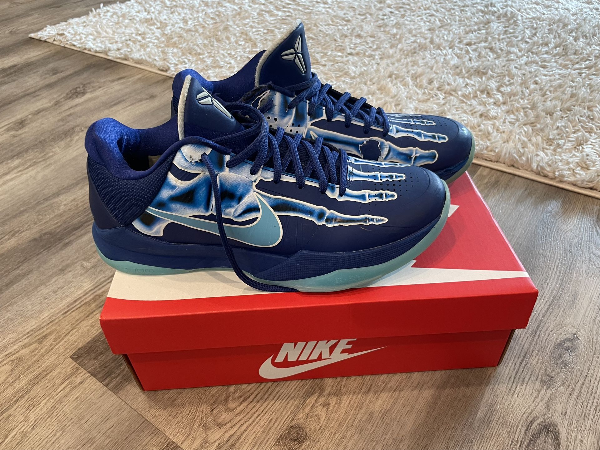 Nike Kobe 5 Protro X Ray Men Size 9.5