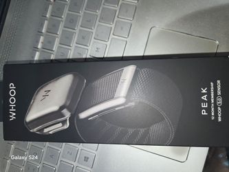 Whoop 5.0 Peak Activity Tracker