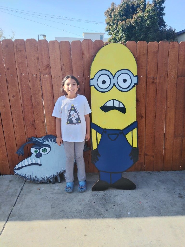Minions Wooden Party Decore