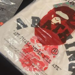 A Bathing Ape Shirt size m Fit True To Size