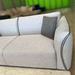 NEW Wayfair Modern Grey Sofa Couch (DELIVERY AVAILABLE)
