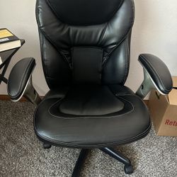Executive Office Chair