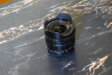 Voigtlander Super Wide-Heliar 15mm f/4.5 III Lens for Sony E Mount