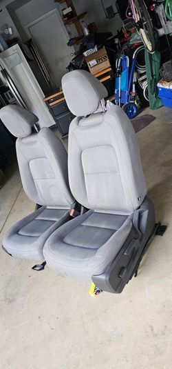Chevy Colorado Front Seats