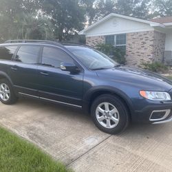 2009 Volvo XC70 Clean Title