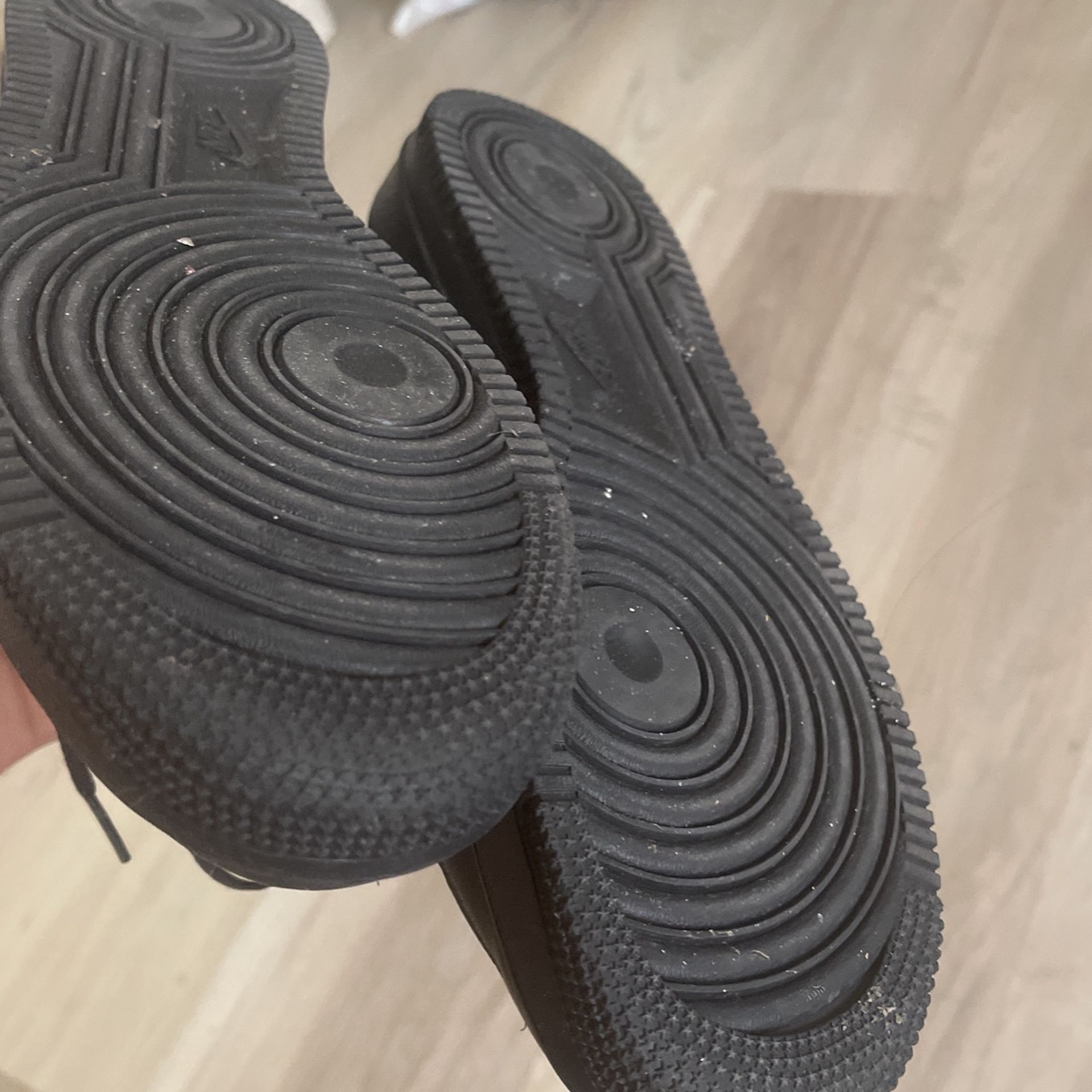 All Black Airforce 1 9.5 Men's shoes