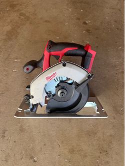 Milwaukee M18 6-1/2" Circular Saw
