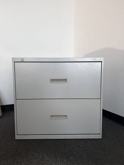 Filing Cabinet 36x18x28 HON Brand