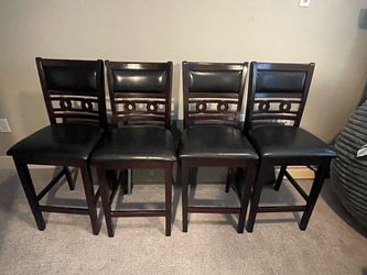 Set of 4 Counter Height Dining Chairs + 42" Round Table