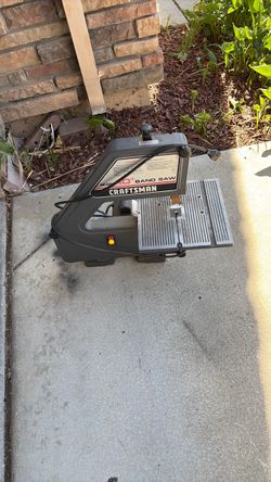 Craftsman 10 bandsaw works perfect. Very good condition heavy duty