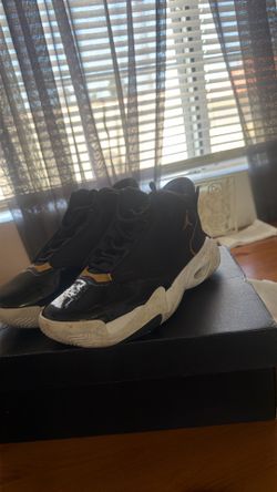 Jordan’s max Aura 4