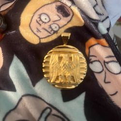 10K Gold Pendant