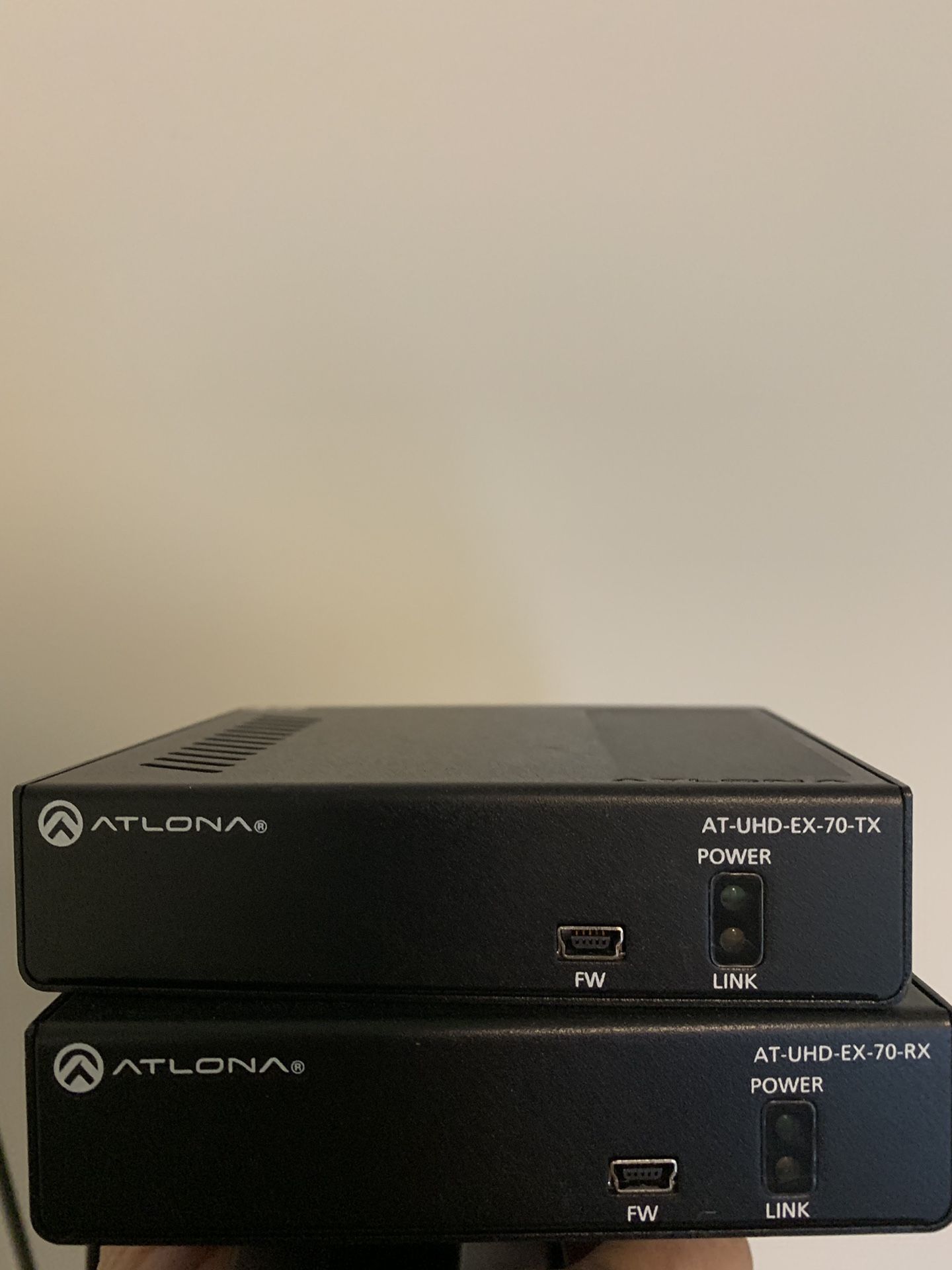 Atlona at-uh-ex-70 Balun kit