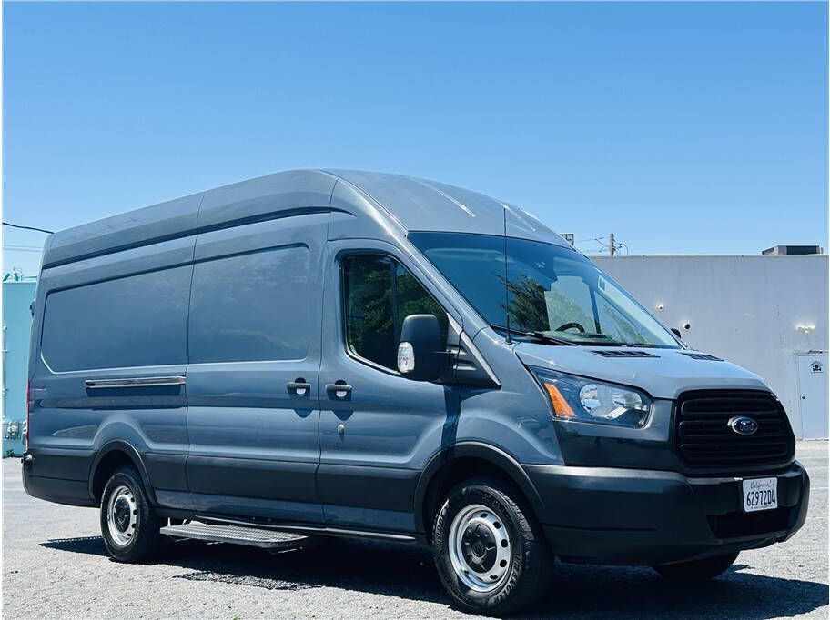2019 Ford Transit
