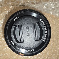 Sony 16 - 50mm F3.5-5.6 OSS Alpha Lens