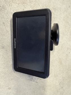 Garmin GPS Navigation w/ Mount & Charger