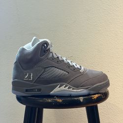 New Jordan 5 Wolf Grey Size 9