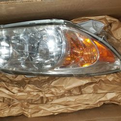 2002 2003 2004 Toyota Camry Front Headlight