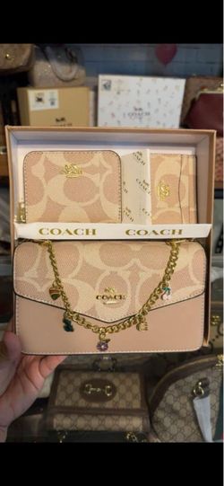Purses set coach, good quality